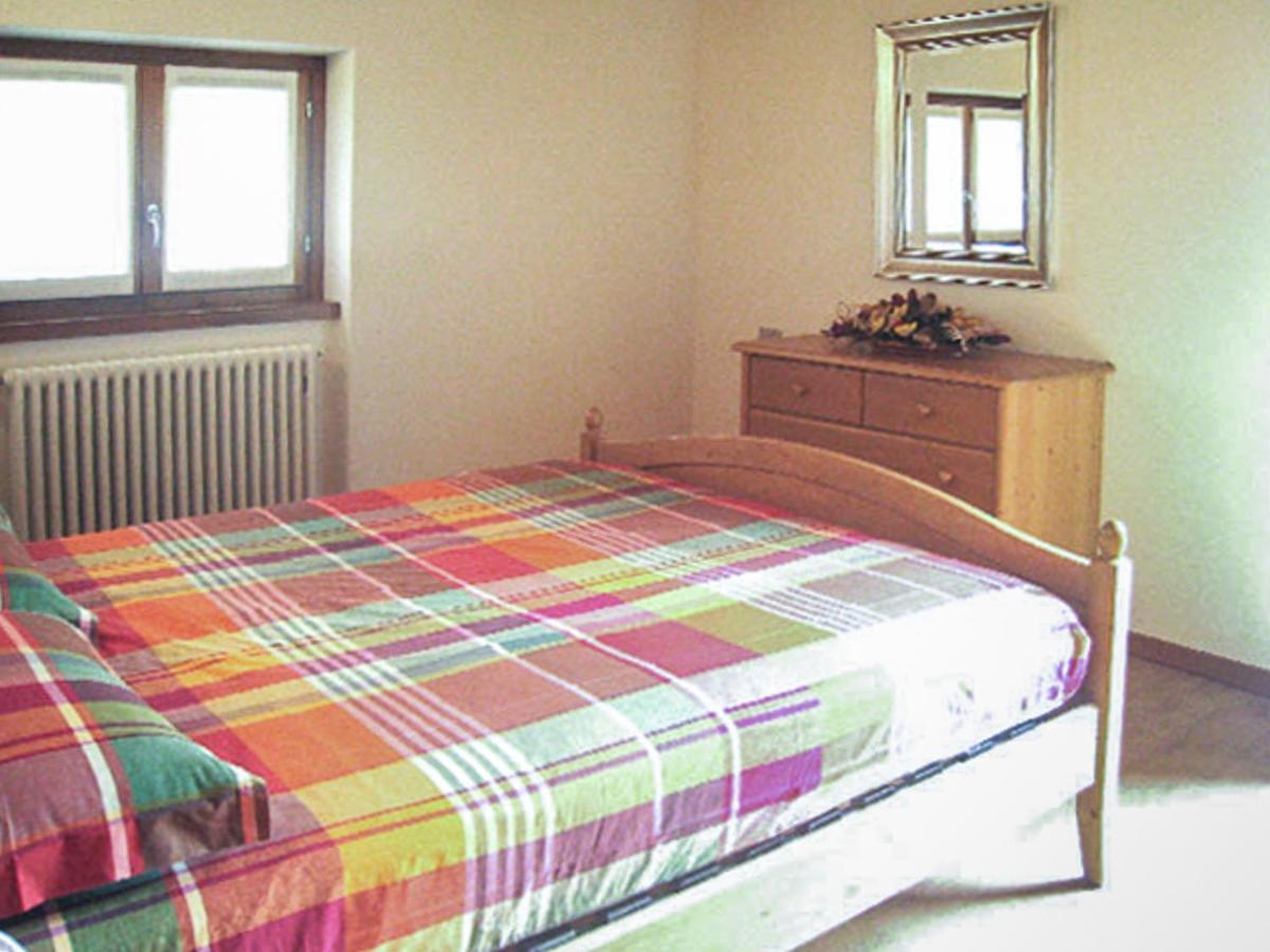 Borgo Chiaro Lägenhet Colico Exteriör bild