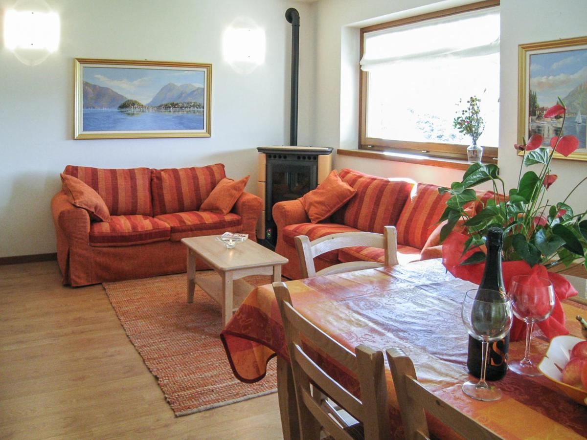 Borgo Chiaro Lägenhet Colico Exteriör bild